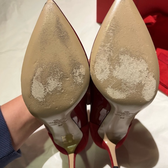 VALENTINO • red heels with small bow - Picture 12 of 15